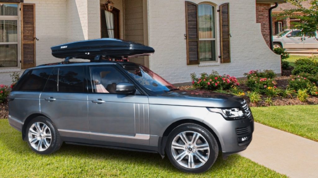 I am here to introduce my new Thule cargo box and my 2019 Land Rover SUV. They are working for my outdoor dreams.