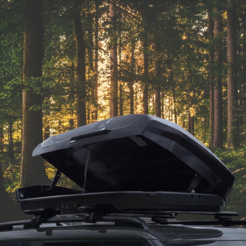 Thule Motion 3 loaded with camping gear inside, showing proper weight distribution to prevent lid distortion.